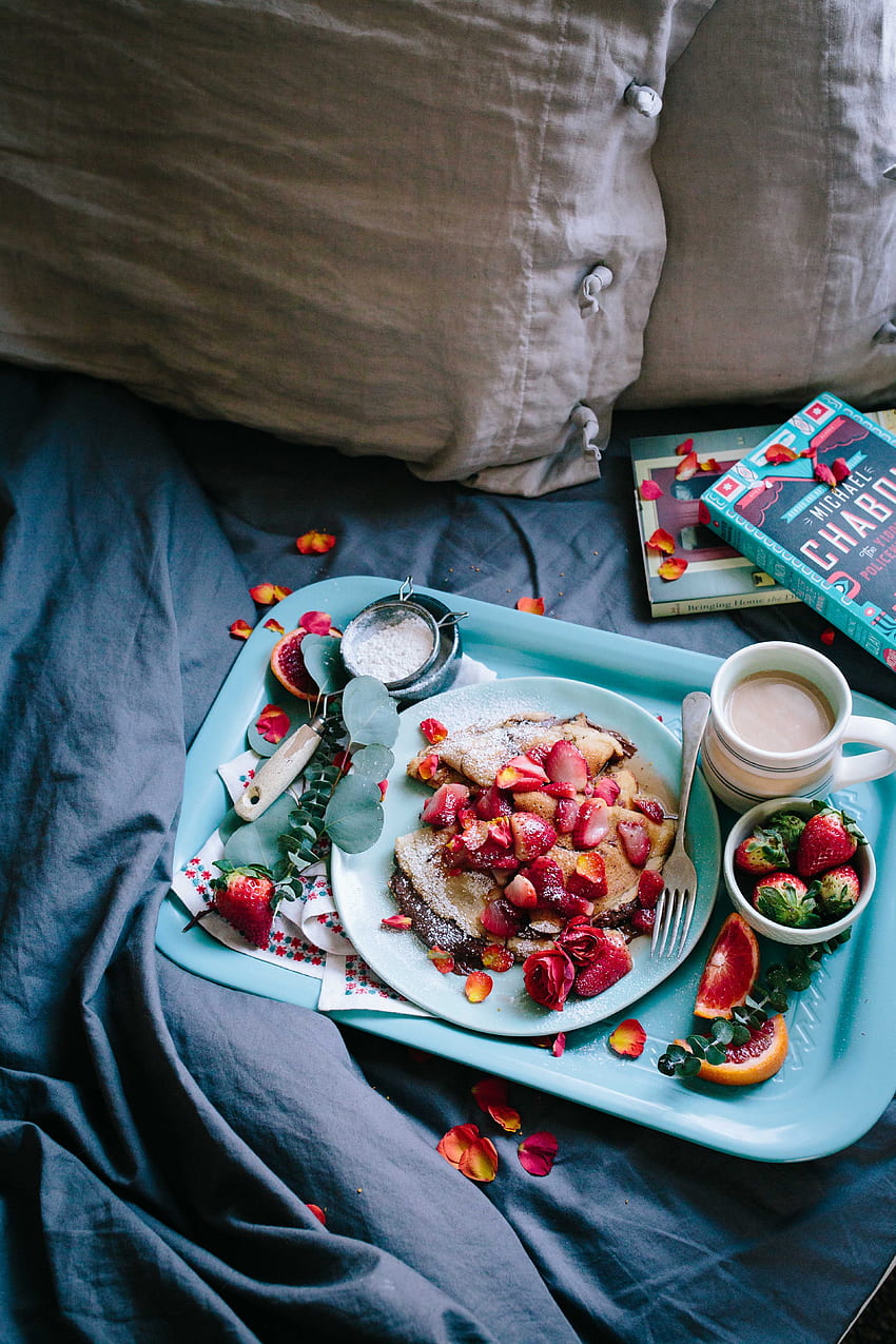 Essen, Bücher, Bett, Tablett, Frühstück HD-Handy-Hintergrundbild