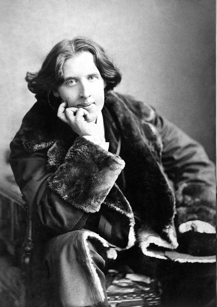 Männer, Oscar Wilde, Schriftsteller, Monochrom, Vintage, Lächeln, Pelzmäntel, Sitzen / und mobiler Hintergrund HD-Handy-Hintergrundbild