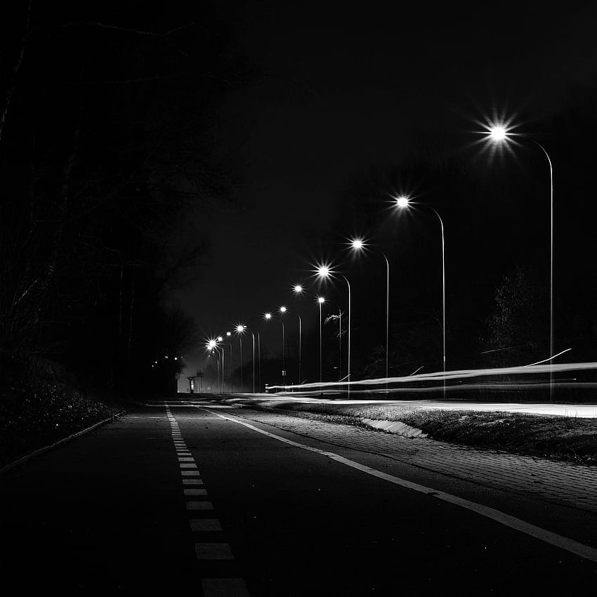 Luces de la calle Noche oscura Coche Ciudad Bw, Carretera oscura fondo de pantalla del teléfono