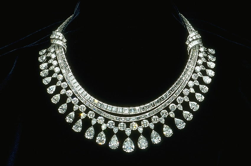 Joyeros de diamantes Collares Joyas - Diseño de collar de oro tradicional - - fondo de pantalla