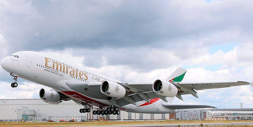 Emiratos A380 fondo de pantalla