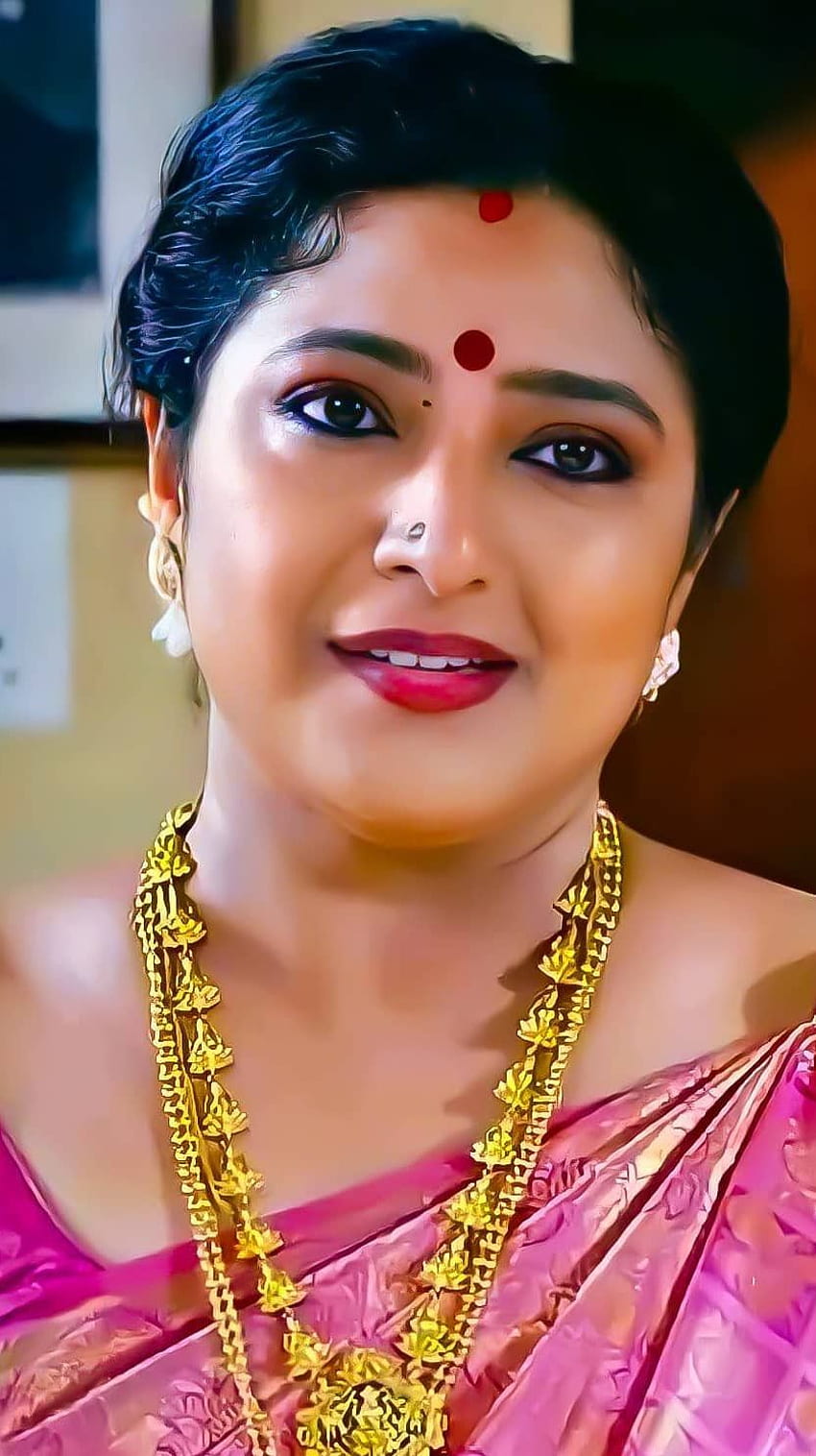 Praveena, aktris malayalam, pecinta saree wallpaper ponsel HD
