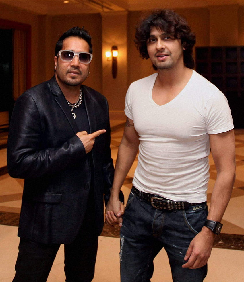 Happy birtay Sonu Nigam: Check out some rare HD phone wallpaper