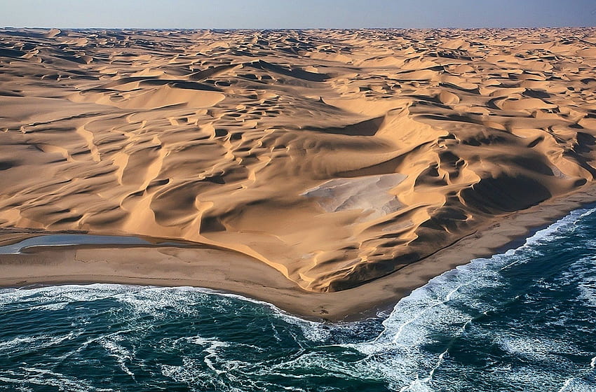 Meeting Namib, azul, branco, bege, areia, dunas, África, praia, paisagens, deserto, oceano papel de parede HD