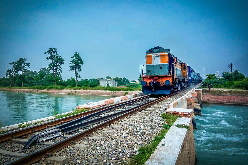 Оферта за Дивали на индийските железници - Железопътен локомотив - - HD тапет