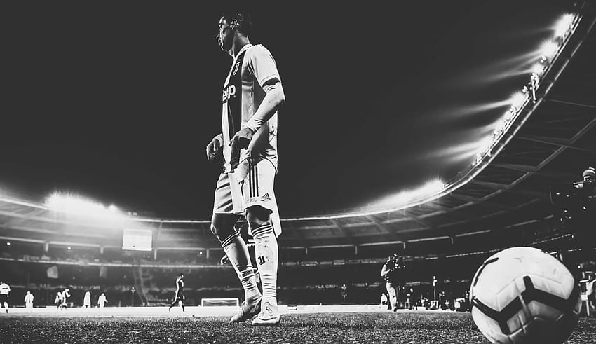 Two years of Ronaldo in Black & White, CR7 Black and White HD wallpaper ...