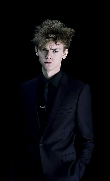 Just hot Thomas Brodie Sangster HD phone wallpaper Pxfuel