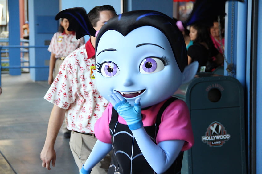 VIDEO: Vampirina Character from Disney Junior HD wallpaper