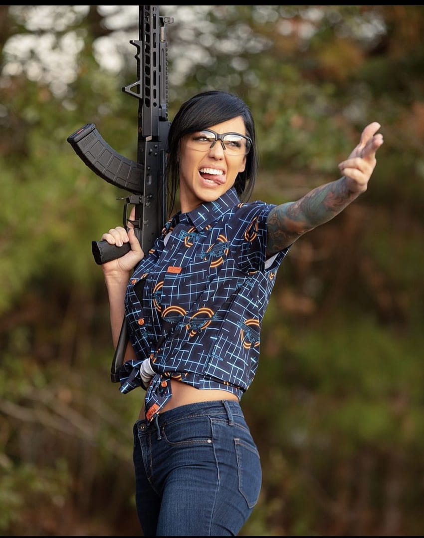 2021년 Alex Zedra 아이디어. Alex Zedra, girl guns, Military Women HD 전화 배경 화면