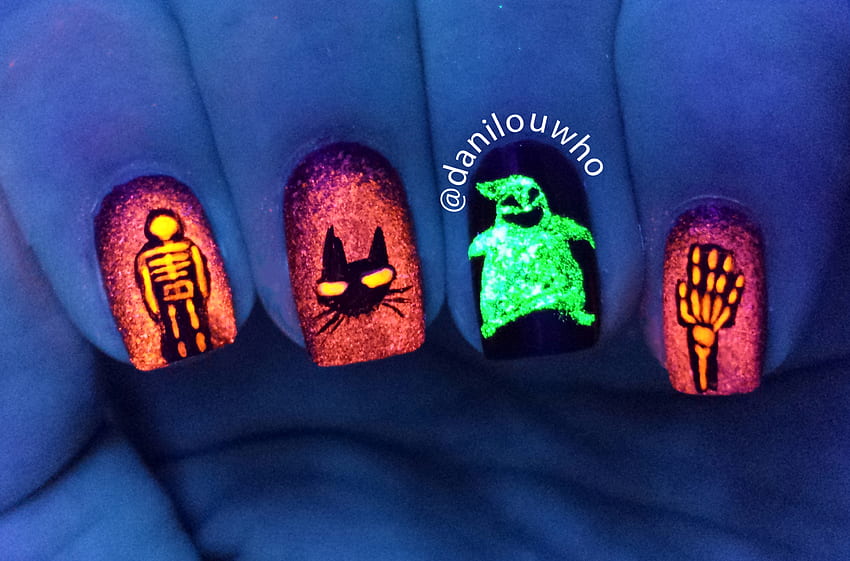 2. "Nightmare Before Christmas" Inspired Nail Art - wide 6