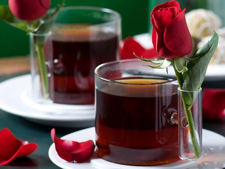TEA WITH FRIENDS, cups, table, red rosebuds, tea, roses, company, petals, glass HD wallpaper