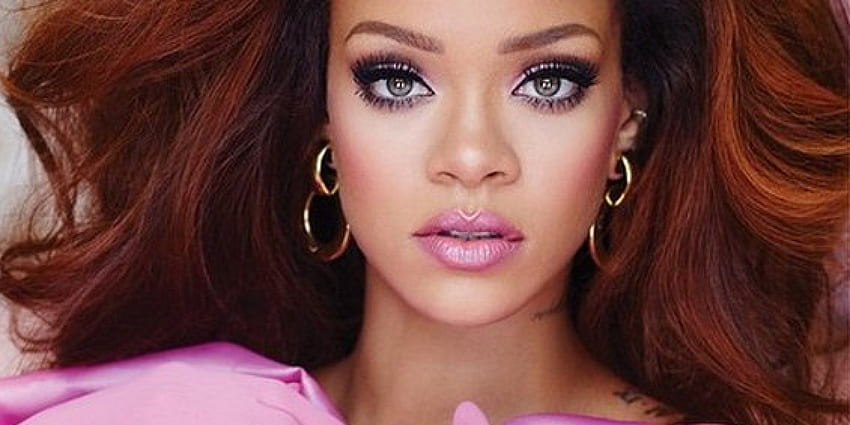 Rihanna Signs $10M Deal With LVMH To Create Makeup Line - Black HD wallpaper