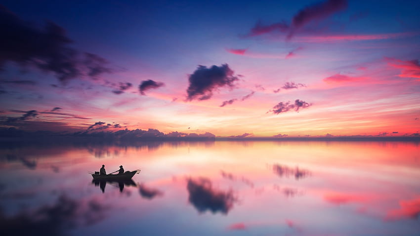 Zachód słońca, łódź, chmury, krajy, odbicie, niebo, relaks, nastrój, relaksujący portret Tapeta HD