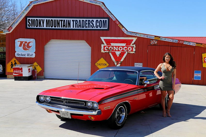 1971 Dodge Challenger RT 383 and Girl, Girl, Car, Challenger, Old-Timer, 383, RT, Dodge, Muscle HD wallpaper