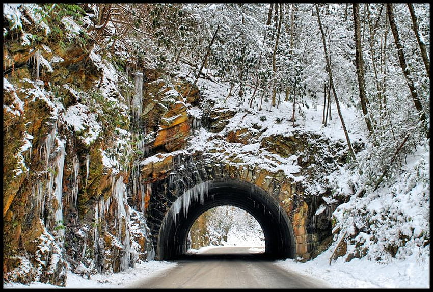 연기가 자욱한 산 터널, 겨울, 터널, 자연, 연기가 자욱한 산 HD 월페이퍼