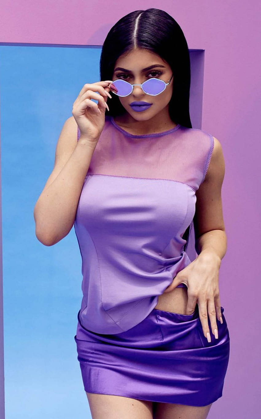 Kylie Jenner Quay Australia 2017 Hoot Ultra Mobile Papel de parede de celular HD