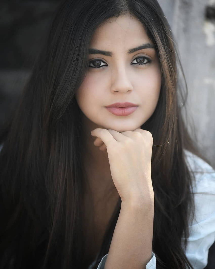 Кашмира Пардеши : Най-новите Кашмира Пардеши , , , Галерия на актьора Кашмира Пардеши HD тапет за телефон