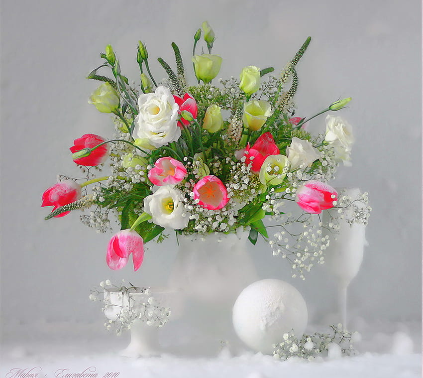 Beauties in white, pink, white, green, vase, flowers, tulips HD wallpaper