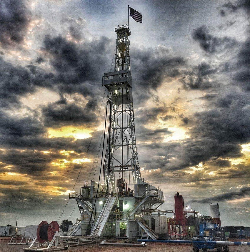Tony Mitchell sui rig. Piattaforma petrolifera, piattaforma petrolifera, vita del giacimento petrolifero Sfondo del telefono HD