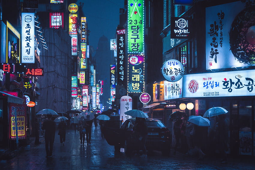 Deszczowa ulica w centrum Seulu, deszczowa ulica miasta Tapeta HD