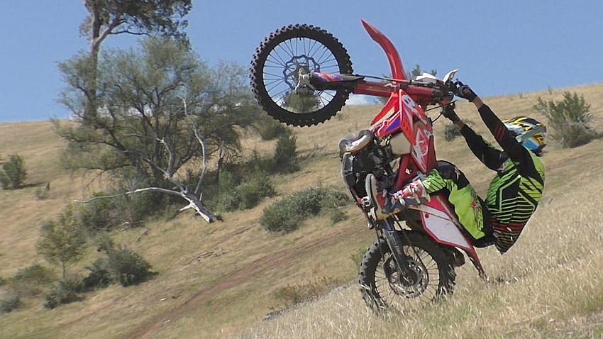 Tim Coleman's awesome dirt bike tricks!︱Cross Training Enduro HD wallpaper