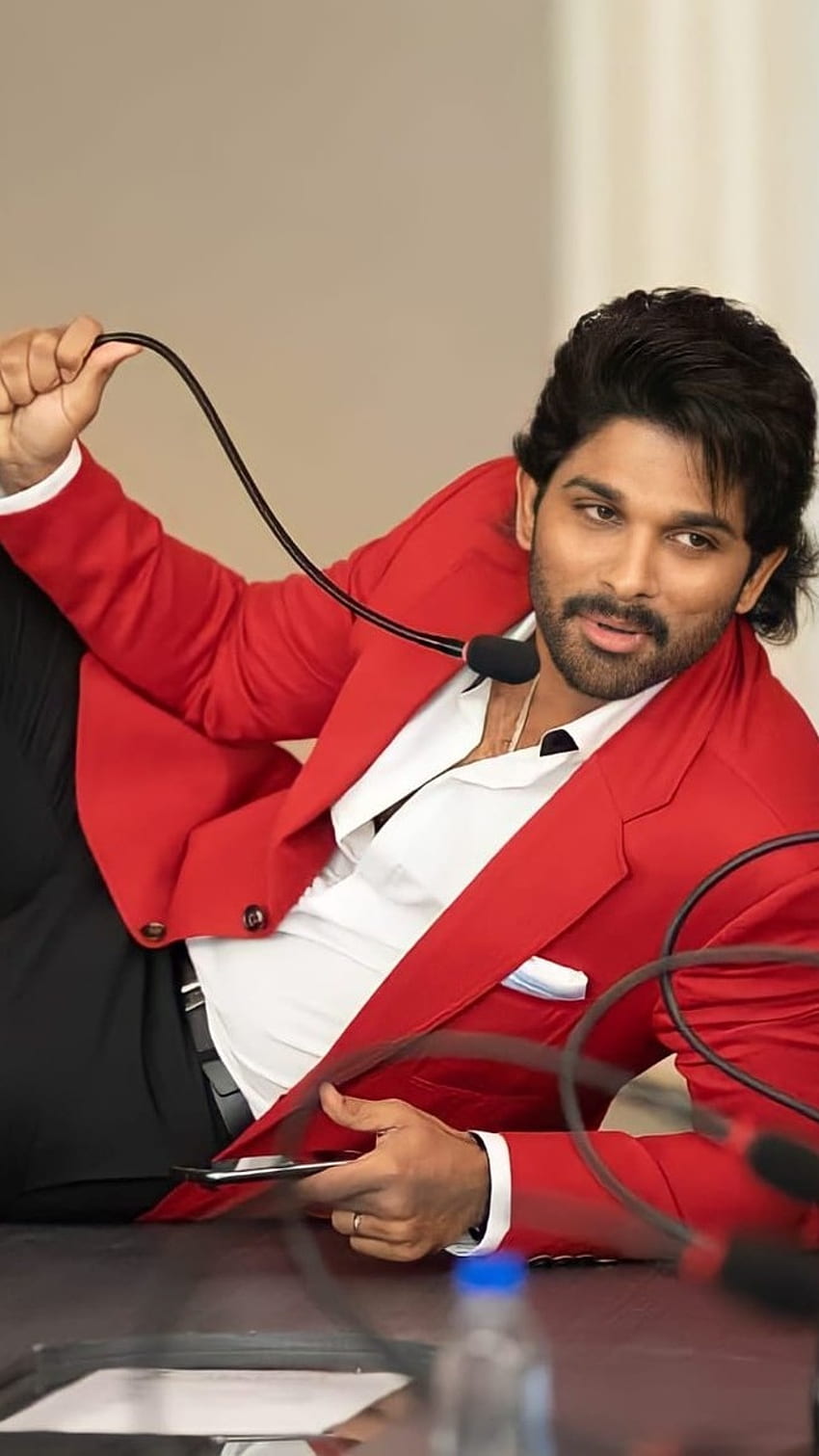 Allu Arjun Pushpa, Allu Arjun, Haltung HD-Handy-Hintergrundbild