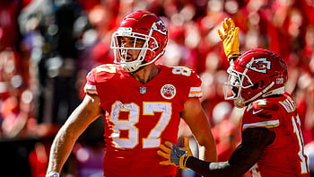 patrick mahomes and travis kelce wallpaper｜TikTok Search