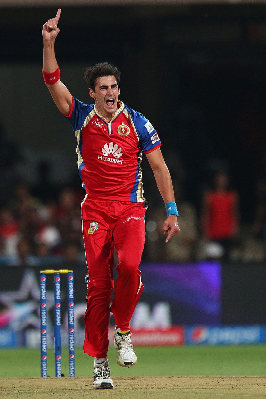 Mitchell Starc exults after a wicket. . Pepsi Indian Premier League HD phone wallpaper