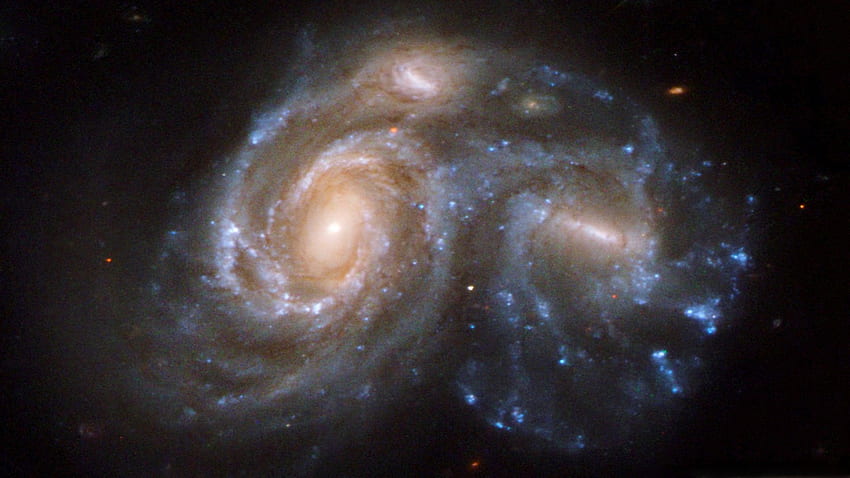 : Сблъскващи се спирални галактики - сблъсък, сблъсък, сблъсък на галактики HD тапет