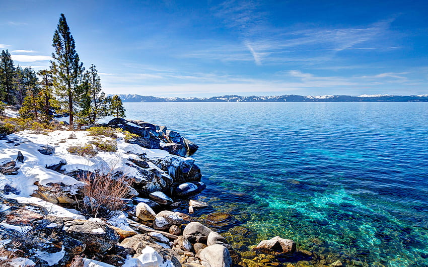 레이크 타호, 산악 호수, 겨울, 해안, 에메랄드 베이 주립 공원, 미국, 캘리포니아. 고품질 HD 월페이퍼