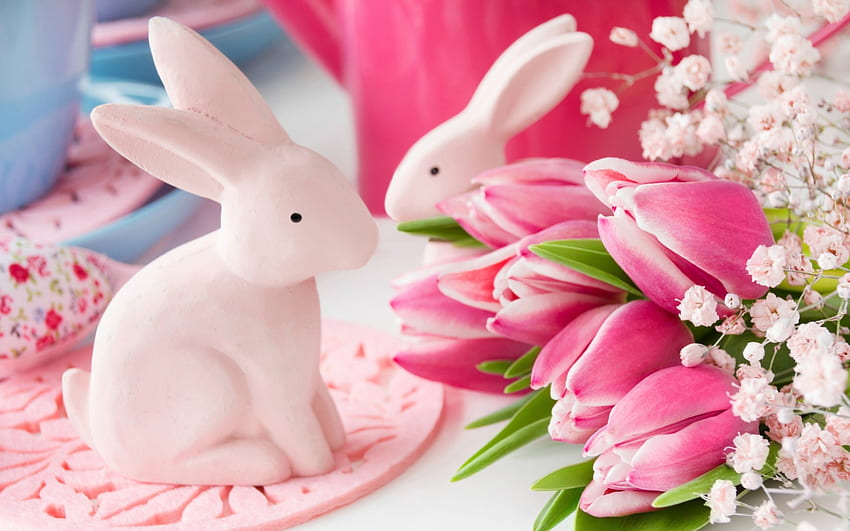 Великденски зайчета, зайчета, натюрморт, Великден, бебе диша, зайци, цветя, фигурки, лалета HD тапет