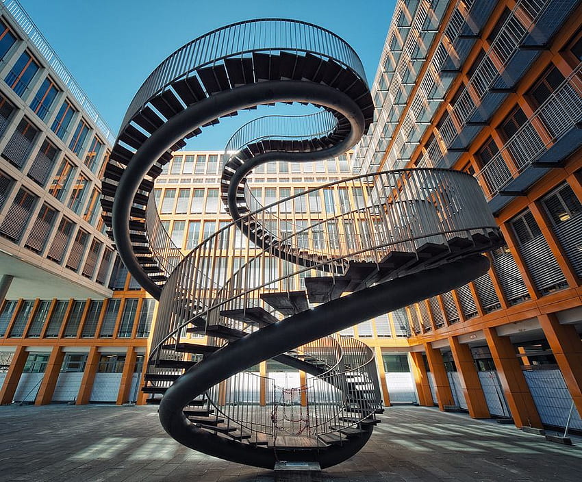 L'art de l'escalier, à l'extérieur, l'art, les escaliers, le bâtiment de Munich, l'affichage Fond d'écran HD
