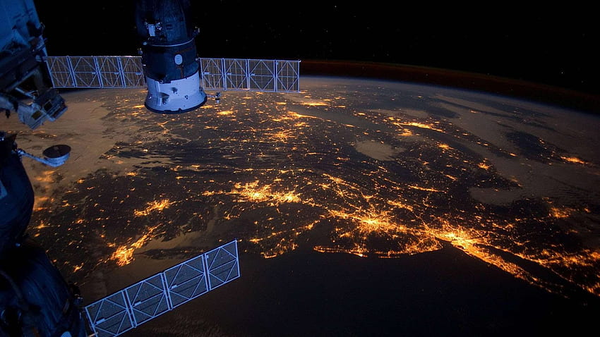 Bumi di malam hari dari ISS dan, Bumi di Malam Hari Dari Luar Angkasa Wallpaper HD
