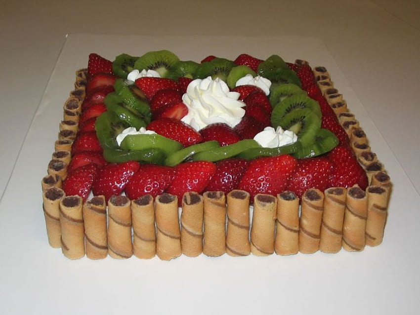 Obstkuchen, Kiwi, Erdbeere, Kuchen, Sahne HD-Hintergrundbild