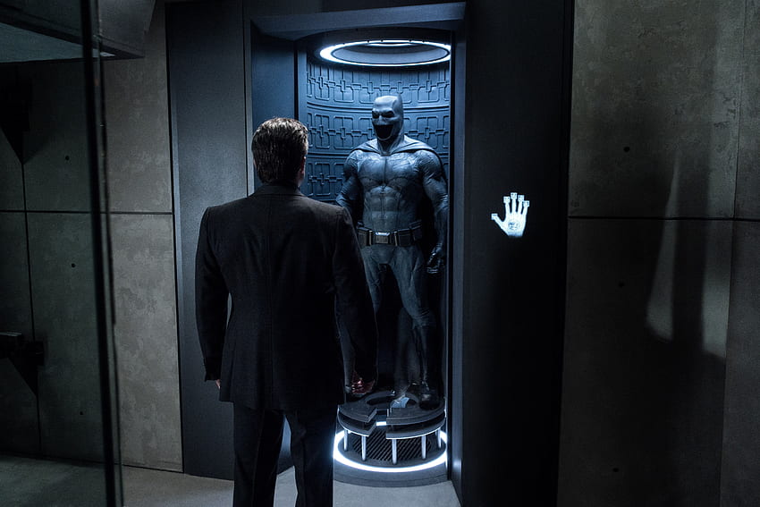 Ben Affleck Stares At The Batman In Hi Res 'Batman V Superman' . Batman News, Ben Affleck Bruce Wayne HD wallpaper