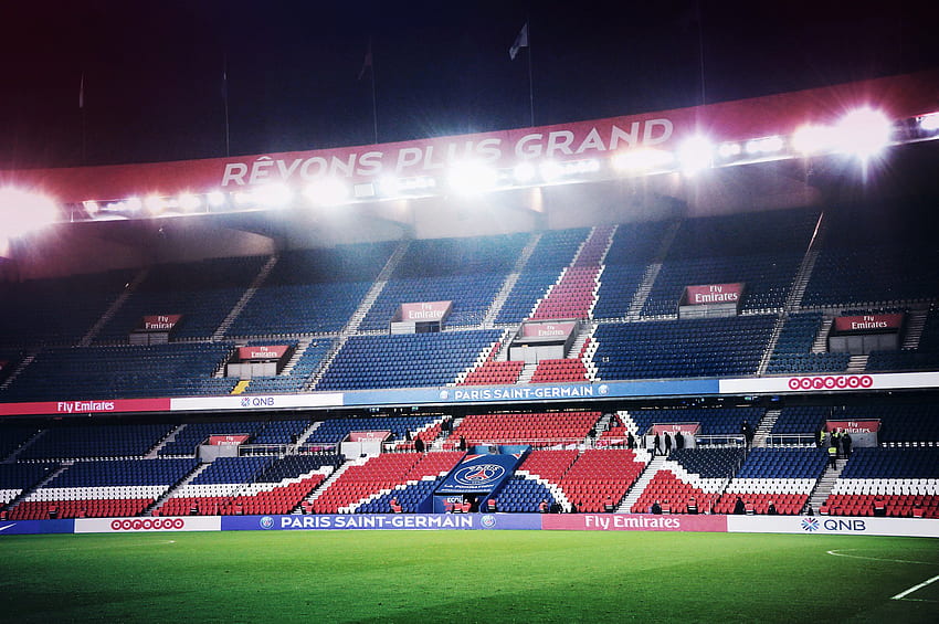 Zlatan Ibrahimović - Mój ostatni mecz jutro na Parc des Princes. Przybyłem jak król, odszedłem jak legenda / Twitter Tapeta HD
