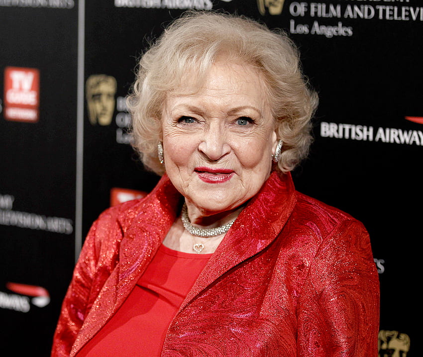 Betty White Dead at 99: Cause of Death Appears to Be Natural Causes HD wallpaper