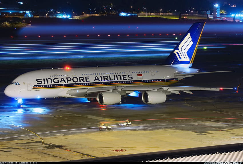 Singapore Airlines - Сингапурски авиолинии A380 нощ HD тапет