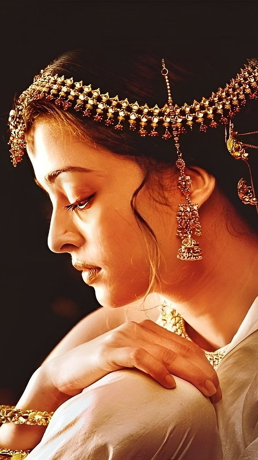 Aishwarya Rai, pittura digitale, attrice di Bollywood Sfondo del telefono HD