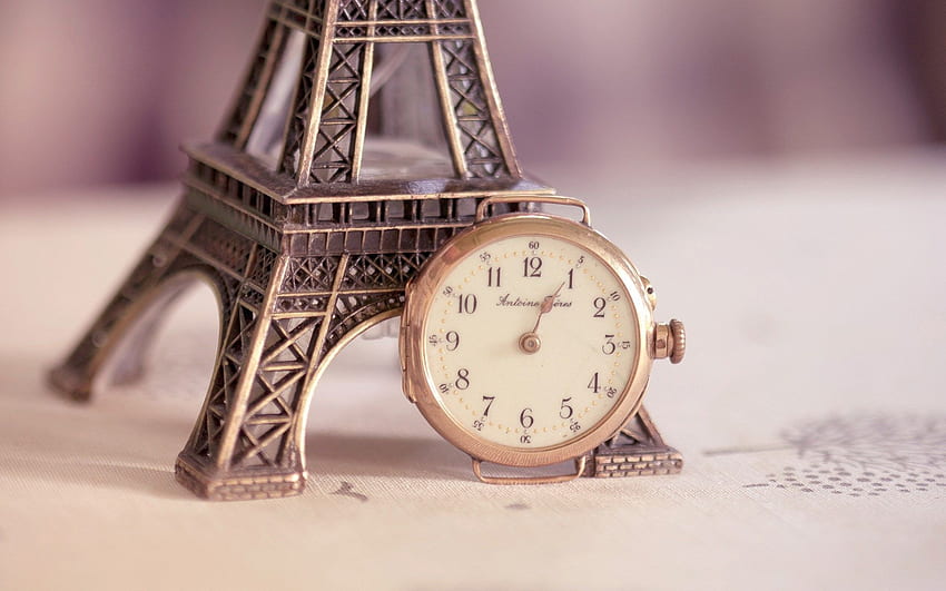 Eiffel Tower Miniature Golden Watch, Miniature Clock Abstract HD wallpaper