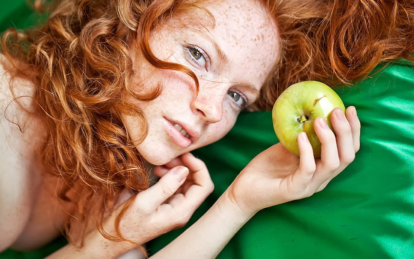 Redhead, model, girl, woman, green, face, fruit, freckles, apple HD wallpaper