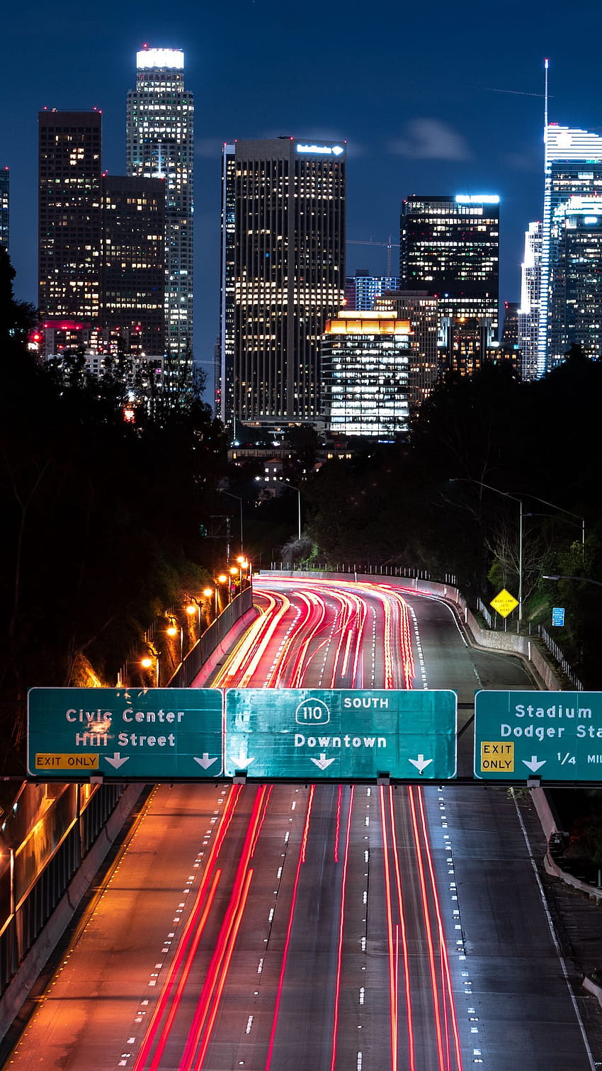 밤 도시, 긴 노출, 도시의 불빛, 도로, 건물, 로스 앤젤레스, 캘리포니아 아이폰 8+/7+/6s+/시차 배경 HD 전화 배경 화면