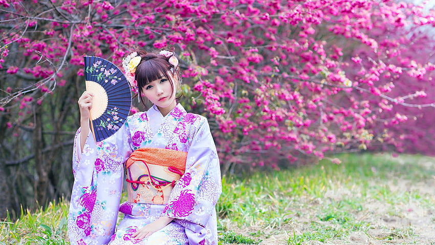 Beautiful Japanese Girl In The Garden, Kimono - Японка HD wallpaper