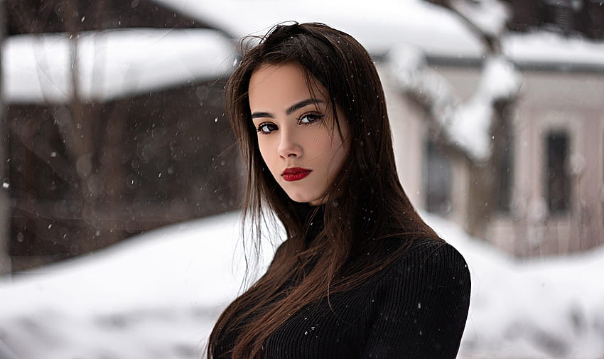 Opady śniegu, modelka, czerwone usta, portret Tapeta HD