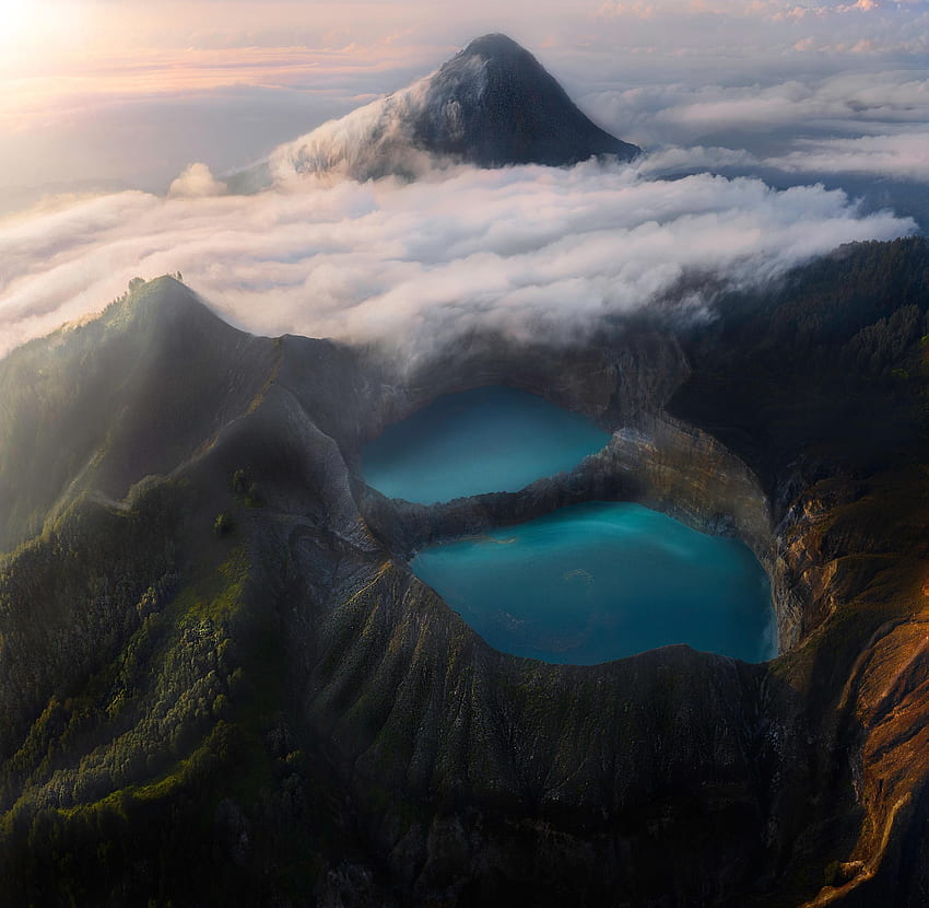 Lac de cratère, parc national de Kelimutu, volcan, Indonésie Fond d'écran HD