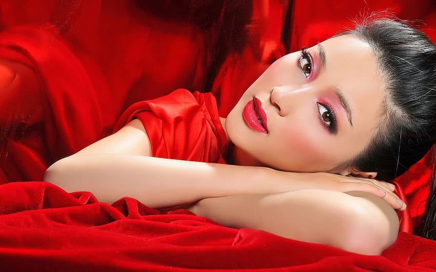 Girl Top Mac Red Background. Beauty. Simply red, Beautiful Red Asian HD wallpaper