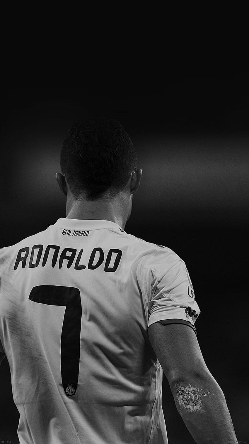 Cristiano Ronaldo 7 Real Madrid Soccer Dark, CR7 HD phone wallpaper