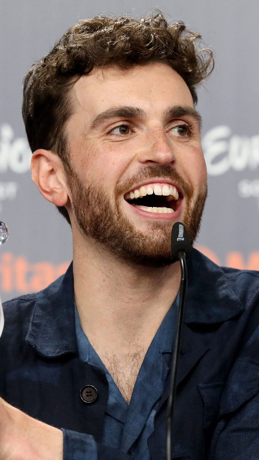 Duncan Laurence、Eurovision 2019、iPhone 8、iPhone 7 Plus、iPhone 6+、Sony Xperia Z、HTC One の勝者 HD電話の壁紙