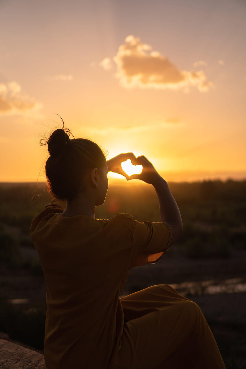 Sunset, Love, Hands, Girl, Heart HD phone wallpaper