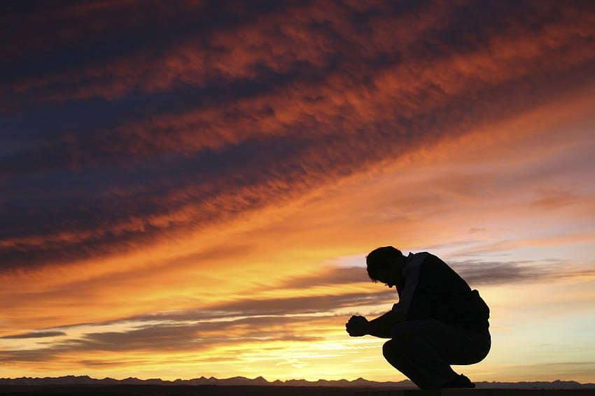 Doa Kualitas Tinggi, Pria Berdoa Wallpaper HD